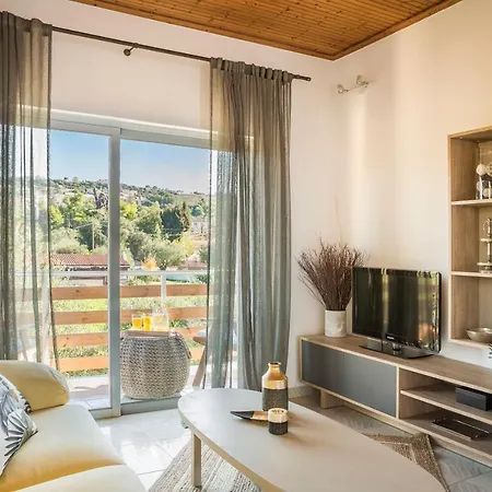 Malibu Suites & Apartment