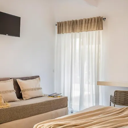 Apartment Malibu Suites & *
