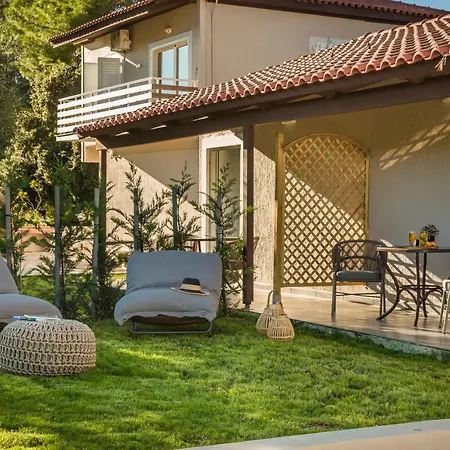 Malibu Suites & Apartment Kefalonia Island