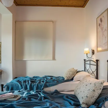 Apartment Malibu Suites & Kefalonia Island