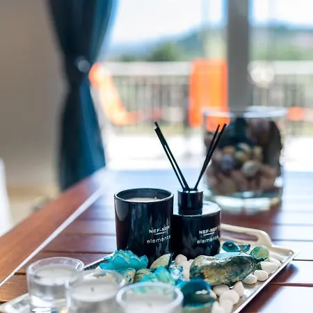 Malibu Suites & Apartment *